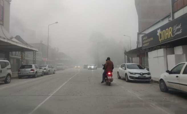 Bursa'da yoğun sis sürücülere zor anlar yaşattı