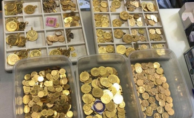 Bursa merkezli altın dolandırıcılığı operasyonunda 14 kişi  yakalandı