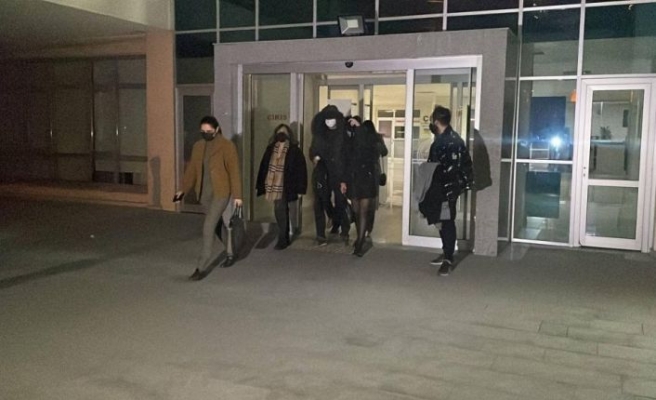 Edirne'de sınırda yakalanan Yunanistan uyruklu 2 kişi adli kontrol şartıyla serbest bırakıldı