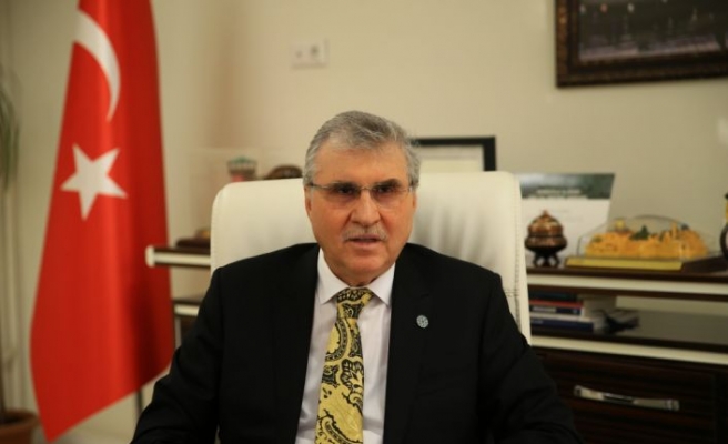 Sakarya Büyükşehir Belediye Başkanı Yüce, AA'nın Yılın Fotoğrafları oylamasına katıldı