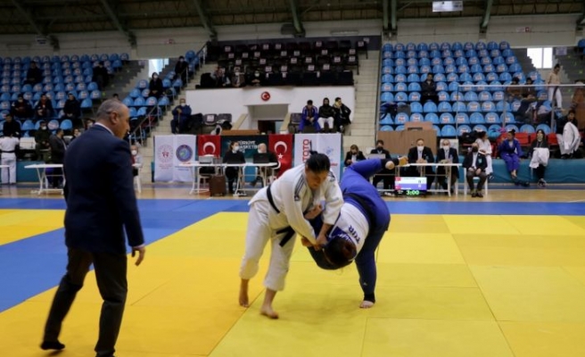 Türkiye İşitme Engelliler Büyükler Şampiyonası
