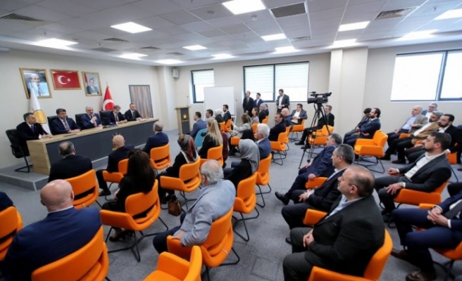 AK Parti'nin Bağcılar Belediye Başkan adayı Abdullah Özdemir oldu