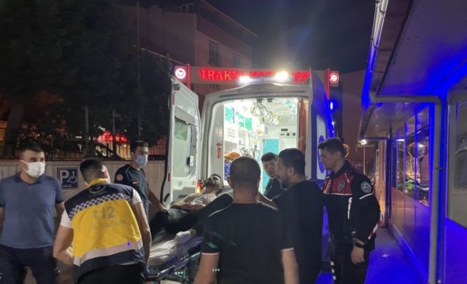 Edirne'de silahlı kavgada  kişi yaralandı