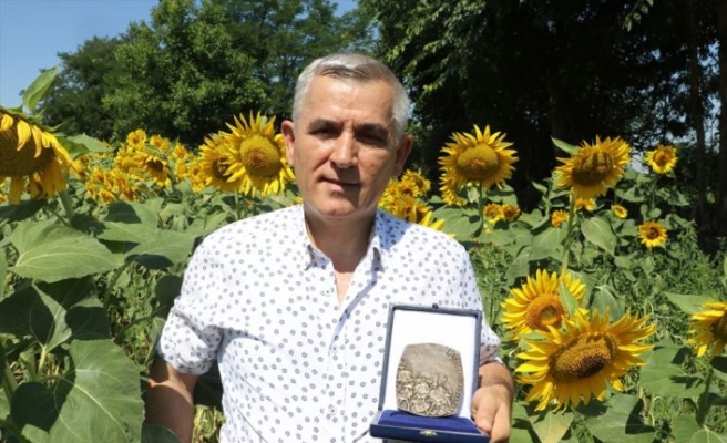 Türk bilim insanı, ayçiçeği üzerine çalışmalarıyla “Pustovoit Ödülü“ne layık görüldü
