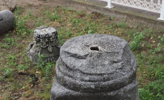 Adramytteion Antik Kenti ve Burhaniye'deki temel kazılarında bulunan eserler sergilenecek