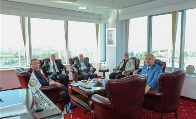Cumhurbaşkanlığı Sosyal Politikalar Kurulu üyeleri Trakya Üniversitesini ziyaret etti