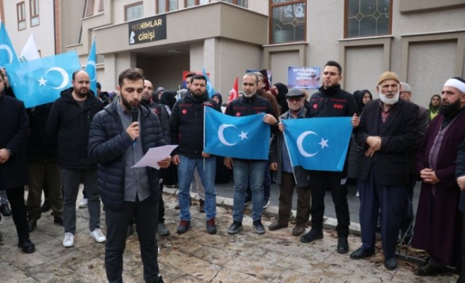 Eskişehir, Kütahya, Bilecik ve Yalova'da Çin'in Sincan Uygur Özerk Bölgesi politikalarına tepki