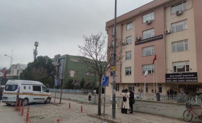 Bursa'da avukat çift silahlı saldırıda yaralandı