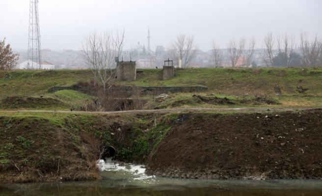 Edirne'de Tunca Nehri'ne atık su salınmasına çevrecilerden tepki