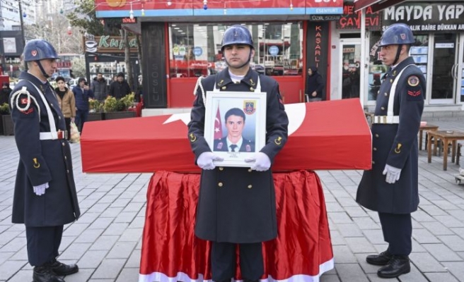 Hatay'da enkaz altında kalarak şehit olan Asteğmen Yunuscan Günay İstanbul'da defnedildi