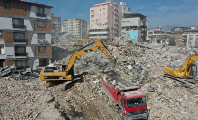 Kocaeli Büyükşehir Belediyesi Hatay'da 51 binanın yıkımını gerçekleştirdi