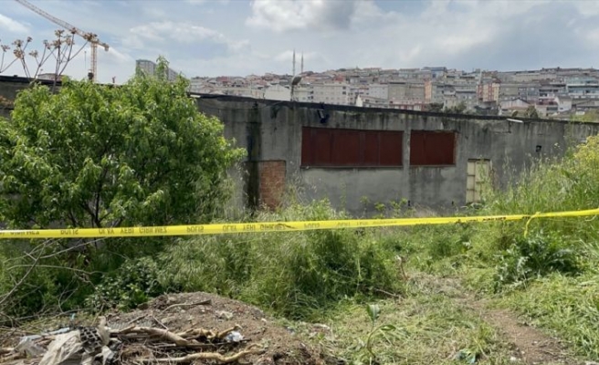Gaziosmanpaşa'da bir çocuk silahla vurulmuş halde ölü bulundu