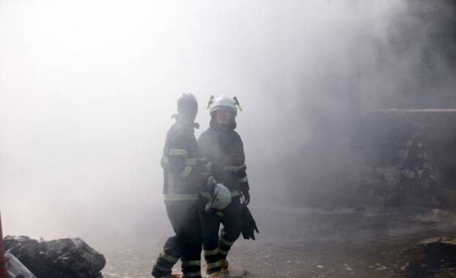 Kırklareli'nde kimya ve entegre atık tesisinde çıkan yangın söndürüldü