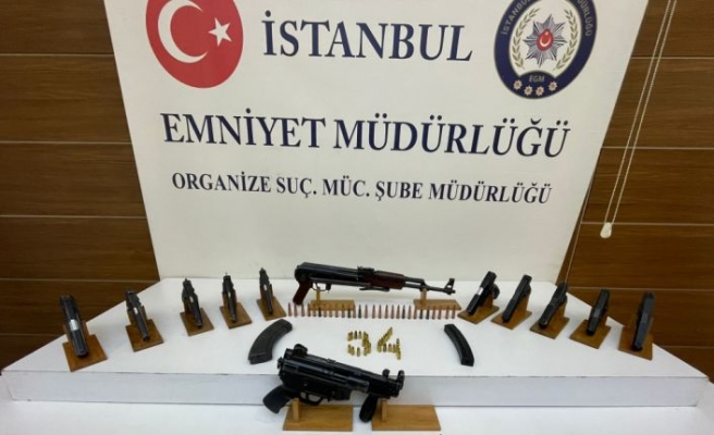 İstanbul'da suç örgütü operasyonunda 17 şüpheli yakalandı