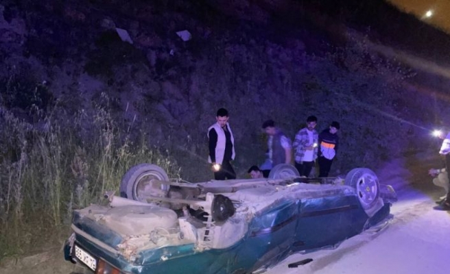 Sakarya'da iki otomobilin çarpışması sonucu 1 kişi ağır yaralandı
