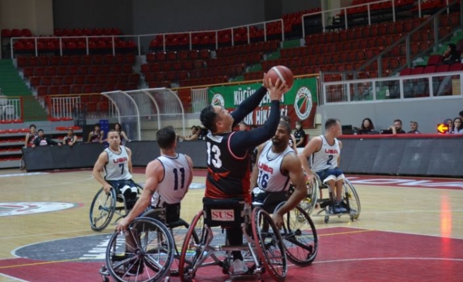 Tekerlekli Sandalye Basketbol Kıtalararası Kupası maçları Yalova'da başladı