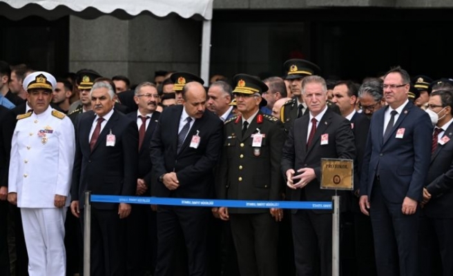 Şehit polis Cihat Ermiş için İstanbul'da tören düzenlendi