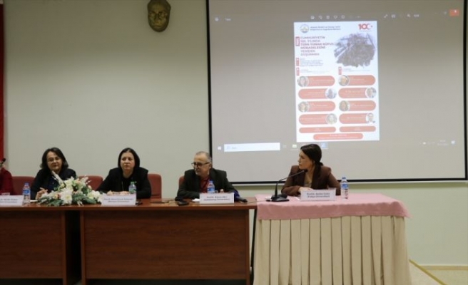 Edirne'de “Cumhuriyetin 100. Yılında Türk-Yunan Nüfus Mübadelesini Yeniden Düşünmek“ paneli düzenlendi