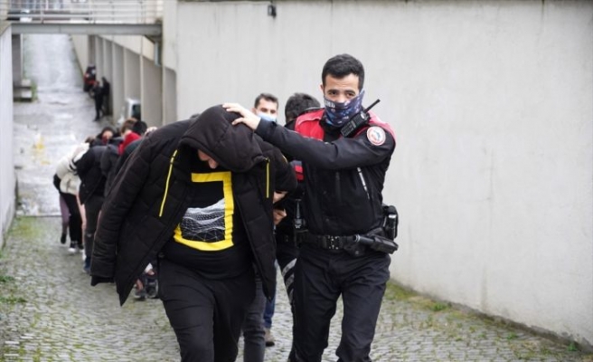 Edirne'de uyuşturucu operasyonunda 16 zanlı yakalandı