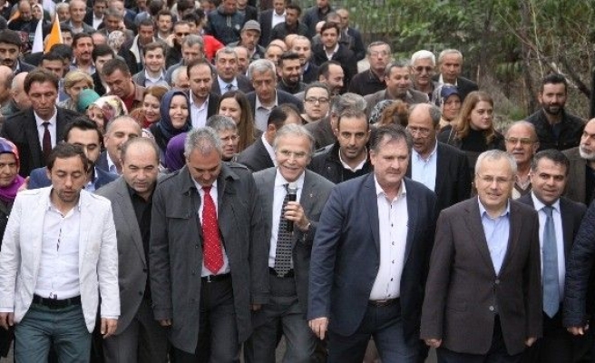 AK Parti Genel Başkan Yardımcısı Mehmet Ali Şahin: