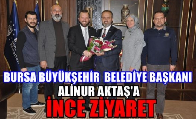 ALİNUR AKTAŞ'A İNCE ZİYARET!