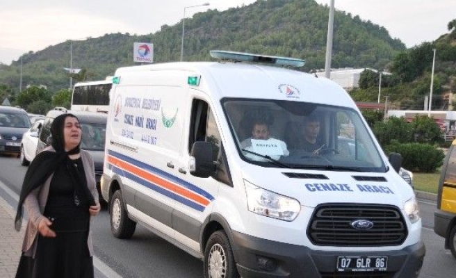Ankara’daki Patlamada Ölen 2 Kişinin Cenazeleri Alanya’ya Getirildi