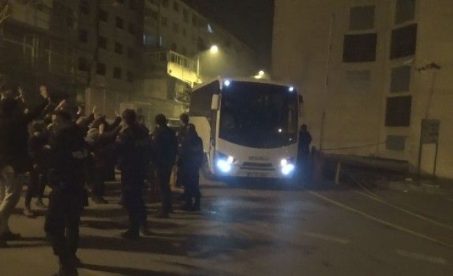 Bursa’da FETÖ operasyonunda 22 tutuklama