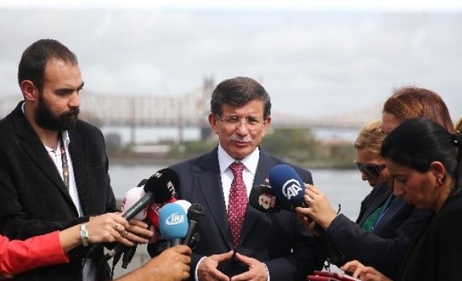 Davutoğlu: “HDP’nin Sandıklarla İlgili Açıklaması Sandıklara Güvensizliğin İfadesidir”