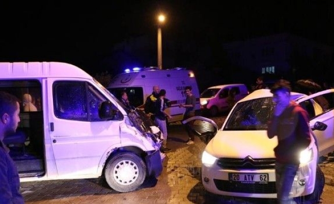 Denizli’de Trafik Kazası: 7 Yaralı