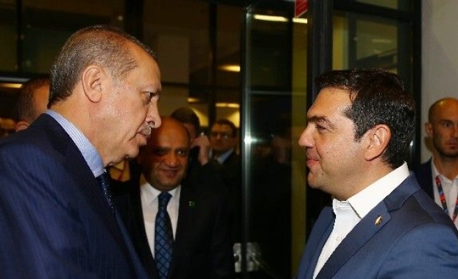 Erdoğan, Yunanistan Başbakanı Çipras ile görüştü