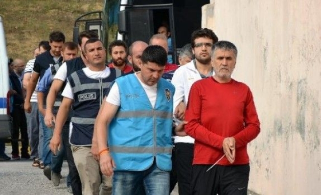 FETÖ’nün Sakarya il yapılanması oluşturan 21 kişi tutuklandı