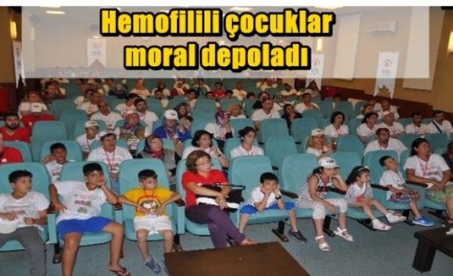 Hemofilili çocuklar moral depoladı