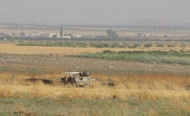 IŞİD’e Katılmak Üzere Suriye’ye Gitmeye Çalışan 18 Kişi Yakalandı