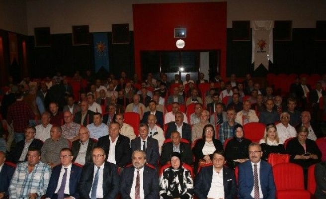 Karacabey’de AK Parti ilçe danışma meclisi toplandı