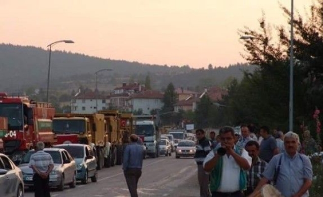 Kastamonu’da davul-zurnalı 500 araçlık demokrasi konvoyu