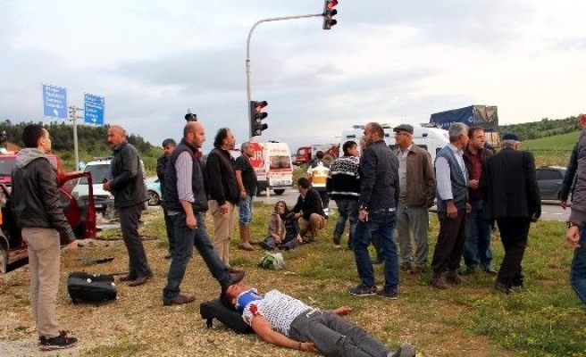 Kastamonu’da Kavşakta Zincirleme Kaza: 9 Yaralı