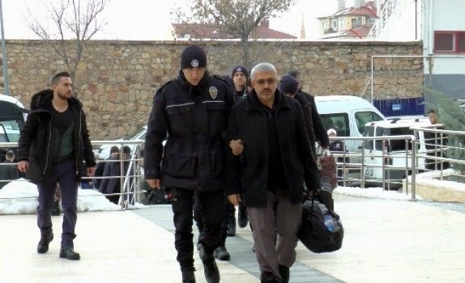 Nevşehir’de ByLock kullandığı tespit edilen 20 polis tutuklandı