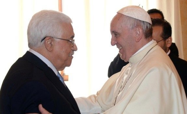 Papa, Filistin Devlet Başkanı Abbas’la Görüştü