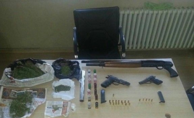 Şanlıurfa’da Uyuşturucu Baskını: 2 Gözaltı
