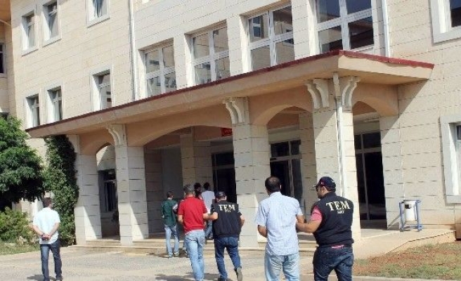 Siir’te Gözaltına Alınan 10 Kişiden 3’ü Tutuklandı