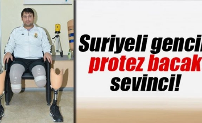 Suriyeli gencin protez bacak sevinci