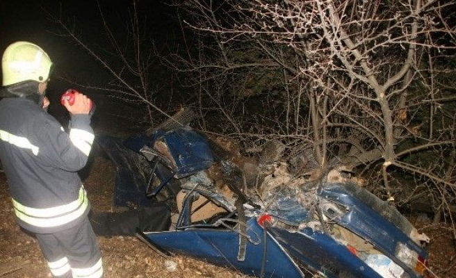Yozgat’ta 2 Ayrı Trafik Kazası: 1 Ölü, 12 Yaralı