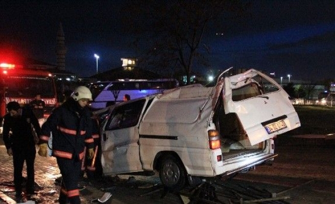 Zeytinburnu’nda Kaza: 4 Yaralı