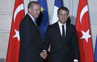 Cumhurbaşkanı Erdoğan ile Macron görüştü