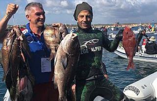 En büyük balığı Türk sporcu avladı