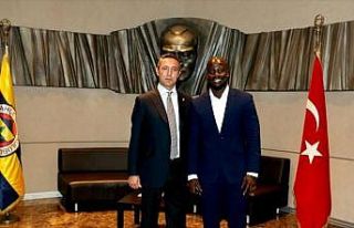 Fenerbahçe Başkanı Ali Koç, Appiah'la bir araya...