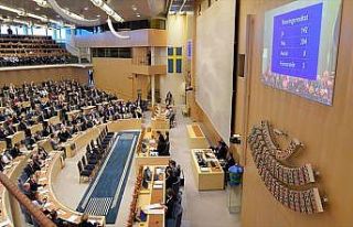 İsveç'te azınlık hükümeti güvenoyu alamadı
