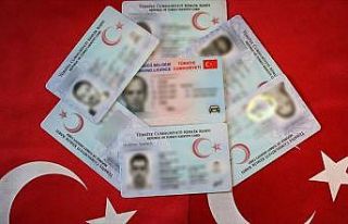 Türk vatandaşlığına geçiş yönetmeliğinde...