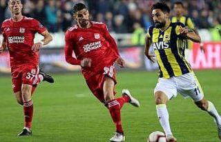 Fenerbahçe'ye Mehmet Ekici'den kötü haber