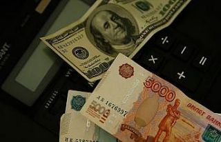 Rusya ekonomisini 'dolarsızlaştırmak' istiyor